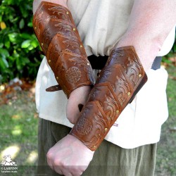 Thordak Bracers - Dragon - Brown