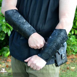 Thordak Bracers - Dragon - Black