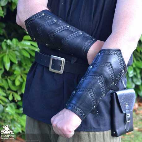 Thordak Bracers - Celtic Edge - Black