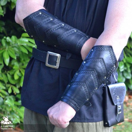 Thordak Bracers - Celtic Edge - Black