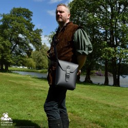 Corym Leather Shoulder Bag - Black