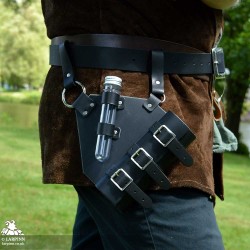 Yanif Scabbard - Sword & Potion Holder - Black