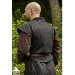 Tristan Vest - Black