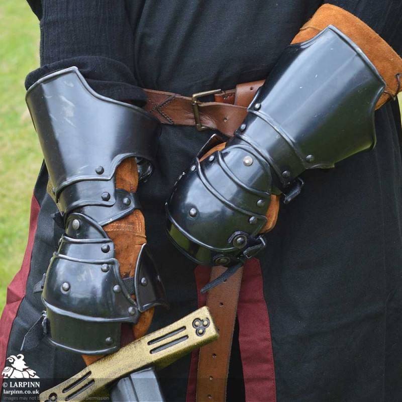 Mark Metal Long Gauntlets - Dark Steel