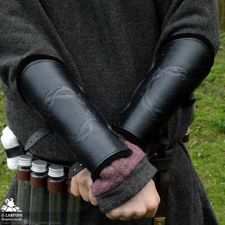 Celtic Thorn Bracers - Black
