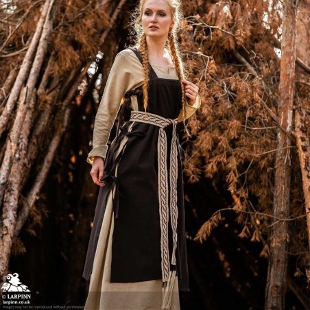 Hildegard Overdress - Brown