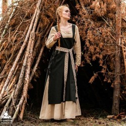 Hildegard Overdress - Black