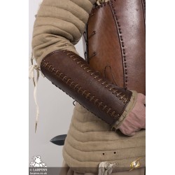 Squire Bracers - Brown