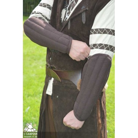 Leopold Padded Bracers - Brown