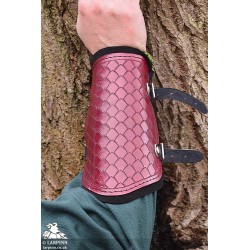 Red Scale Bracers